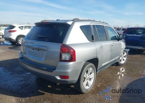 2016 Jeep Compass Sport из США, поврежденный, VIN 1C4NJCBB2GD506399